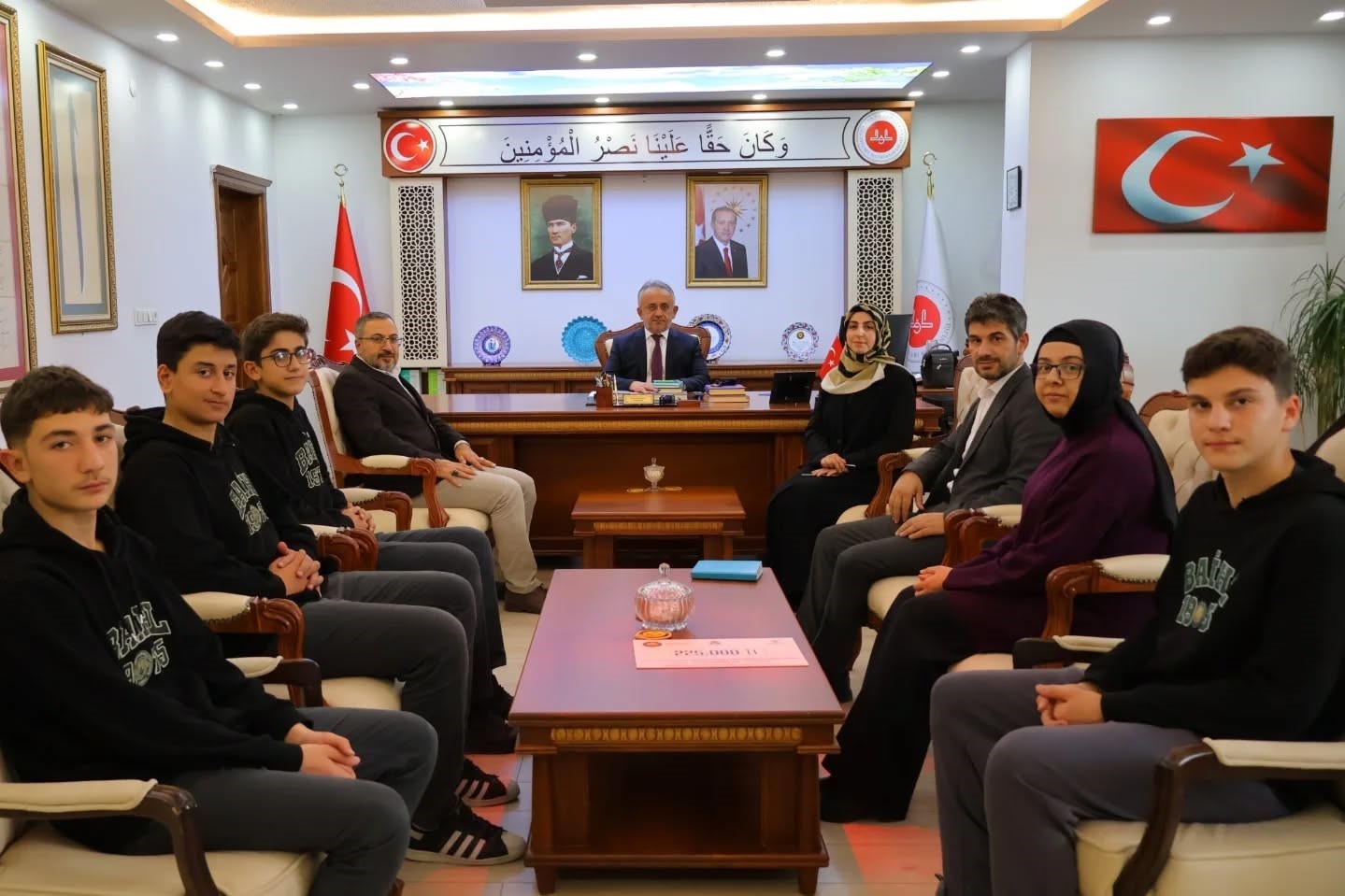 Bayburt İmam Hatip Lisesinden Filistin&rsquo;e yardım
