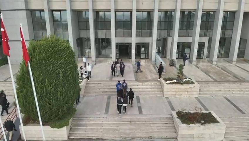 Denizli merkezli yasa dışı bahis operasyonunda 4 ş&uuml;pheli tutuklandı
