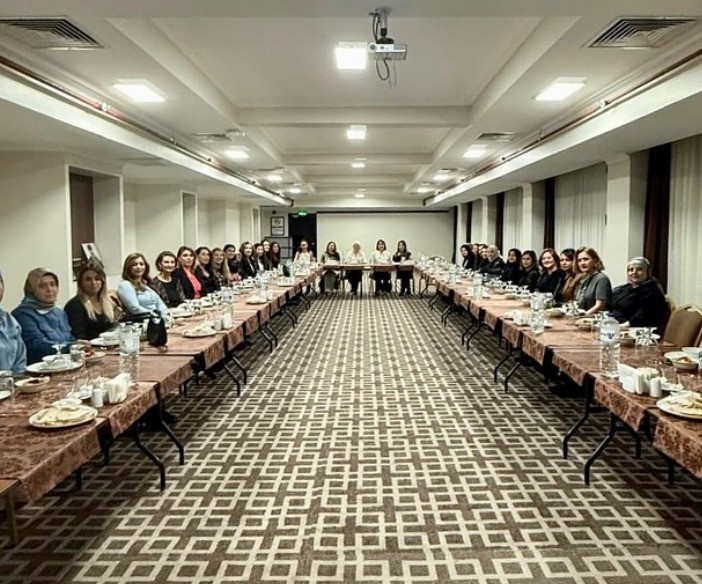 Polis Eşleri Derneği&rsquo;nden &uuml;ye buluşması
