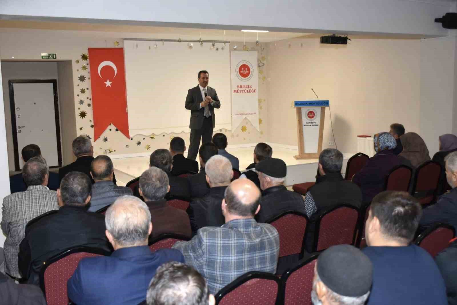 Bilecik&rsquo;te umre hazırlık semineri
