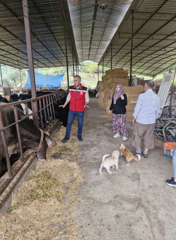 Efelerli kadın &ccedil;ift&ccedil;i kendi işletmesini kurdu
