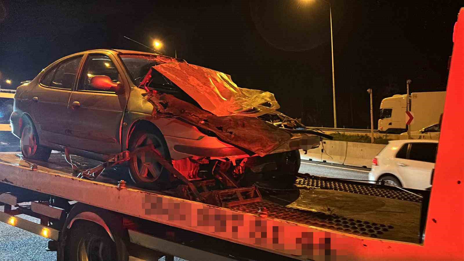 Hurdaya d&ouml;nen ara&ccedil;ta ağır yaralanmıştı, hastanede hayatını kaybetti
