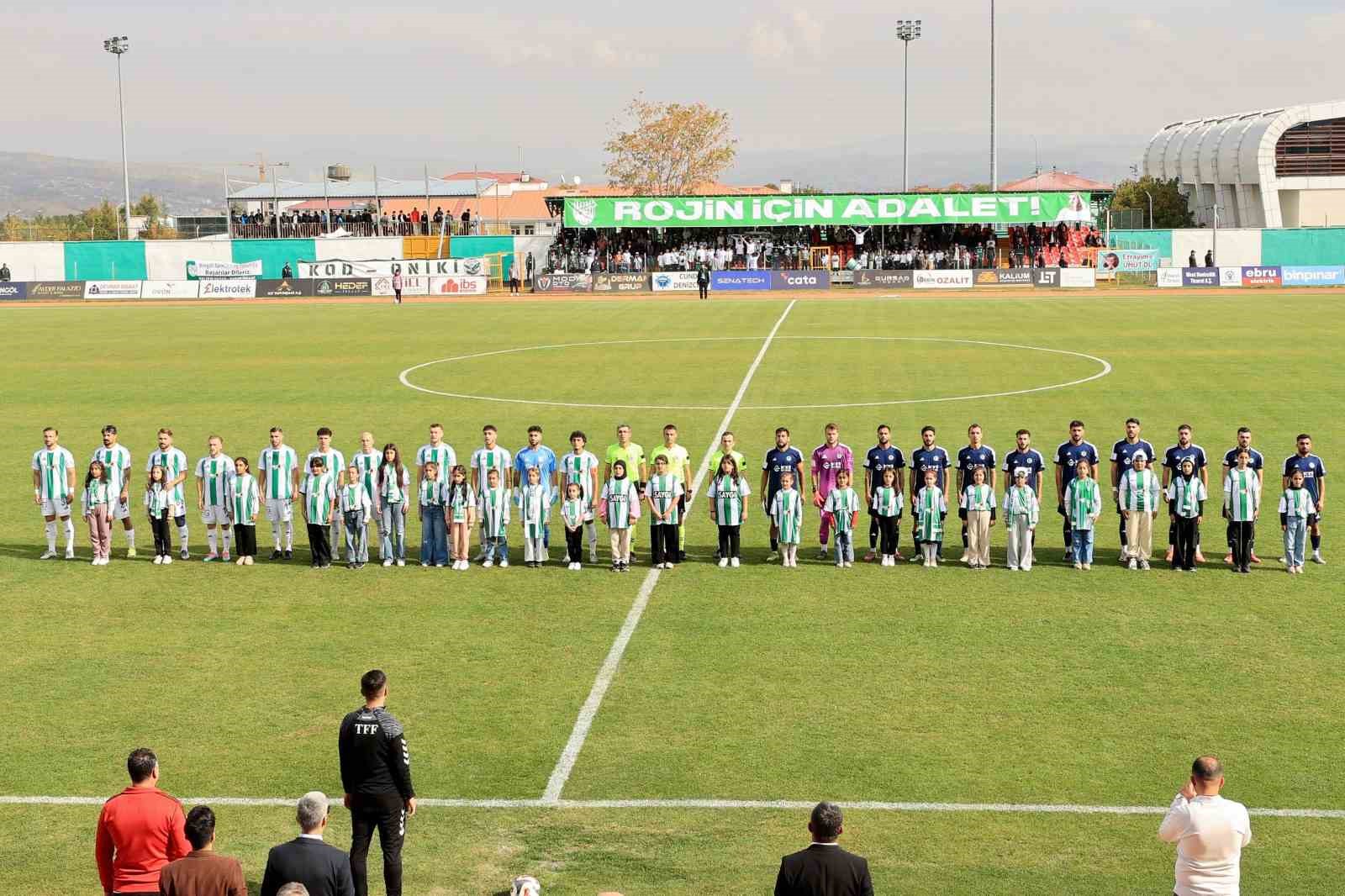 Bingöl’de 750 öğrenciye forma desteği