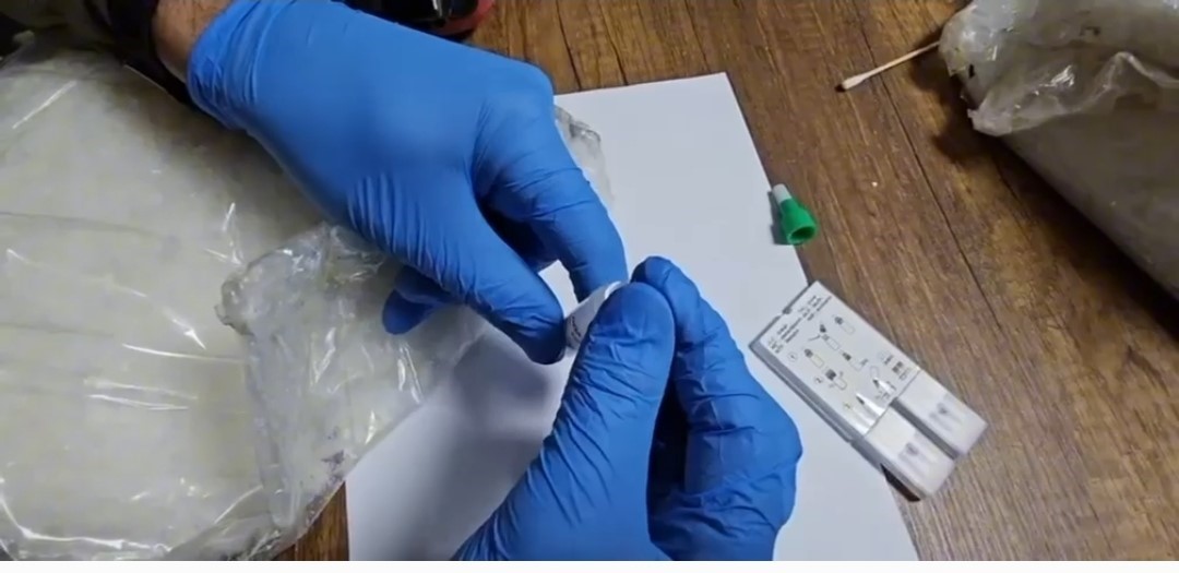 Üzümlü gümrük muhafaza ekiplerinden uyuşturucu operasyonu. Lüks otomobilde 60 kilogram metamfetamin ele geçirildi