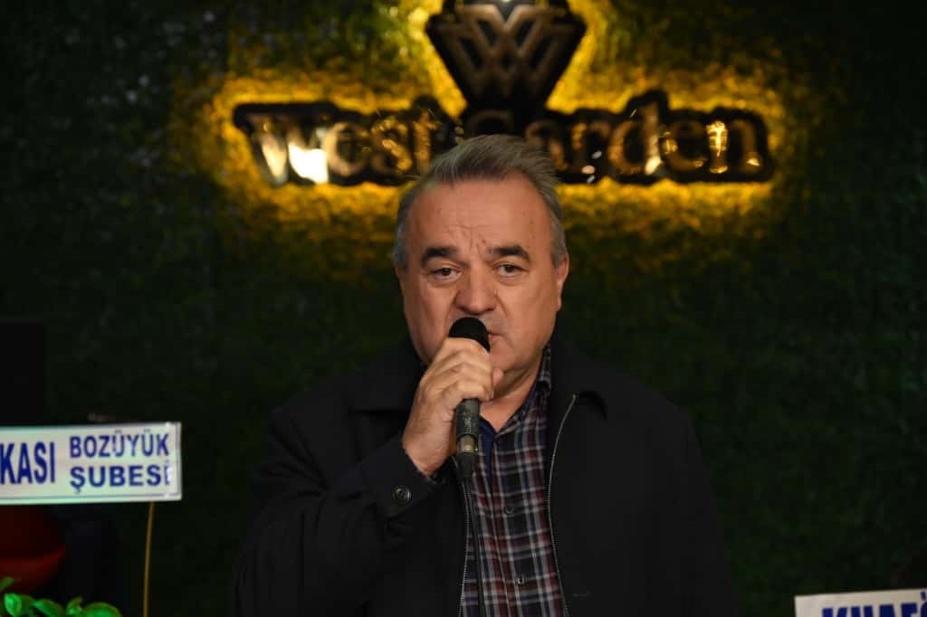 Boz&uuml;y&uuml;k&rsquo;te toplu s&uuml;nnet d&uuml;ğ&uuml;n&uuml; heyecanı
