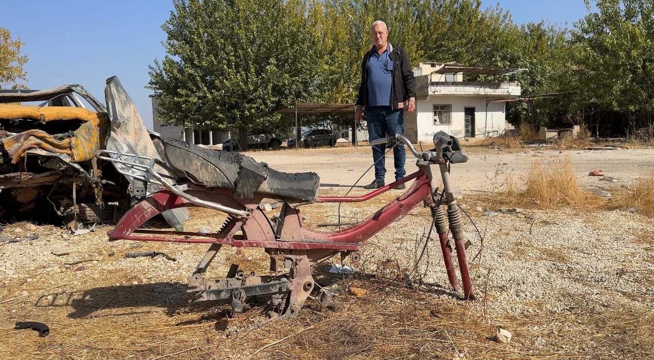 Terk edilen yediemin parkındaki araçlar yağmalandı