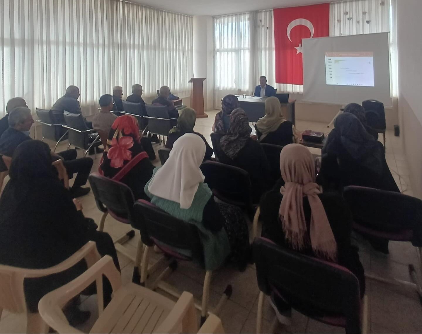 Ortaca’da umre yolcularına seminer