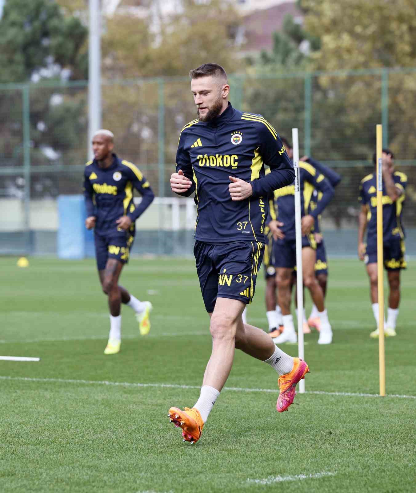 Fenerbahçe, Gaziantep FK maçının hazırlıklarını tamamladı
