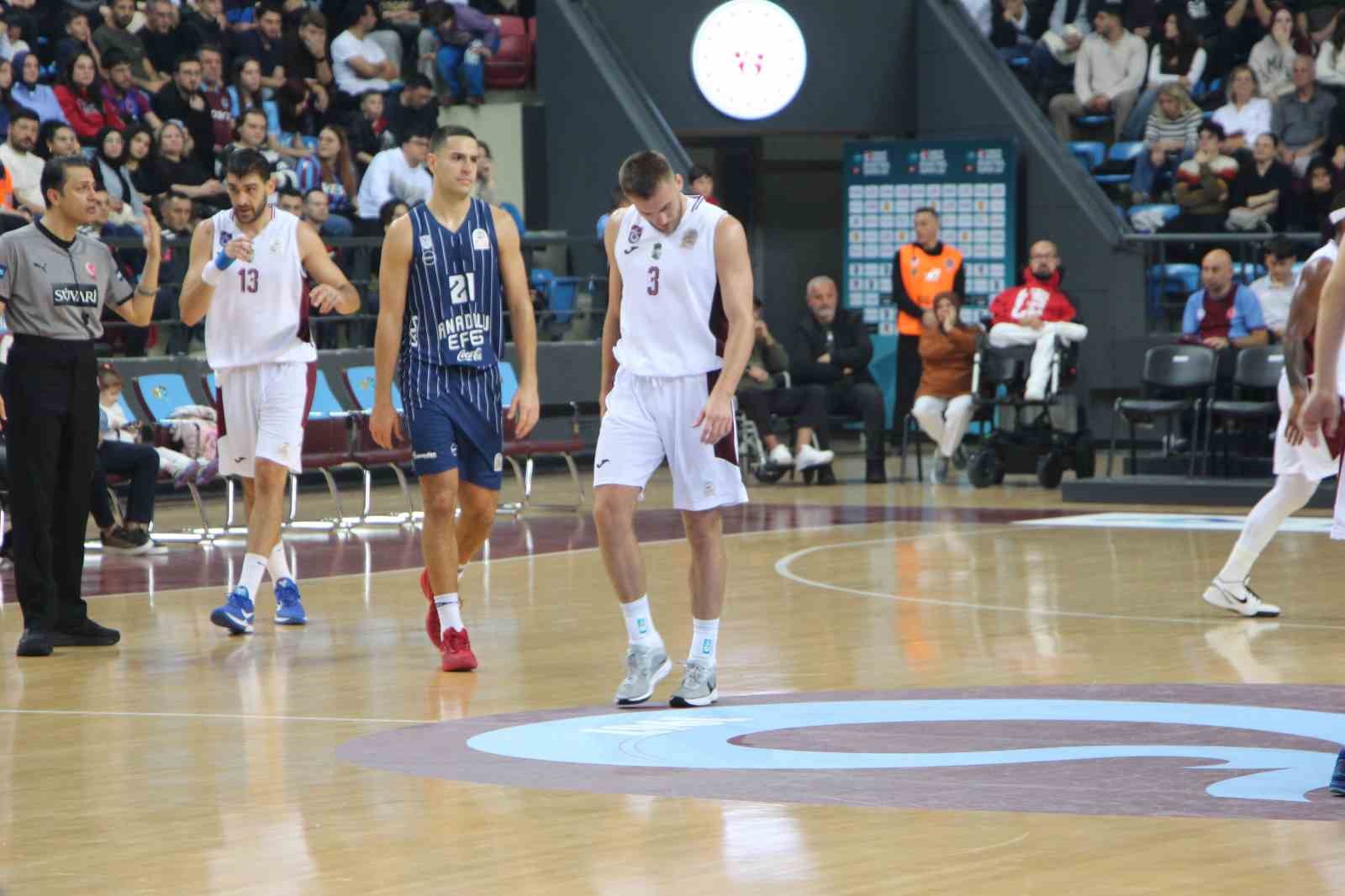 Türkiye Sigorta Basketbol Ligi: Trabzonspor: 74 - A. Efes: 81
