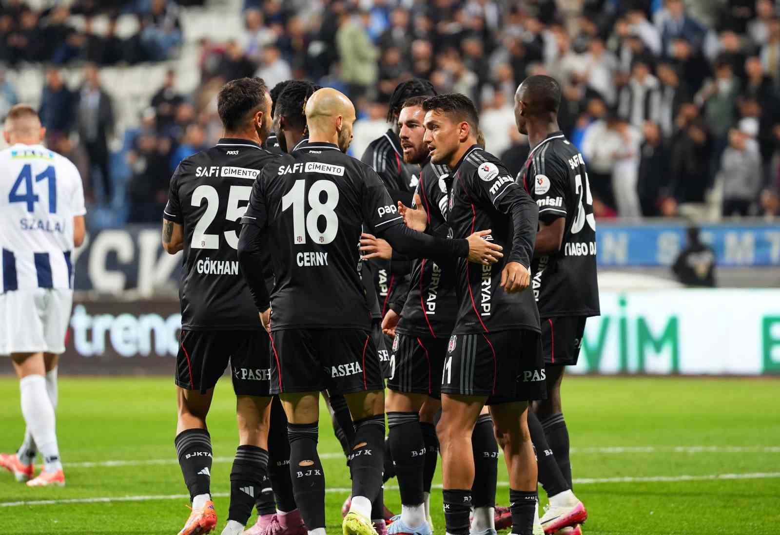 Trendyol Süper Lig: Kasımpaşa: 0 - Beşiktaş: 1 (Maç devam ediyor)
