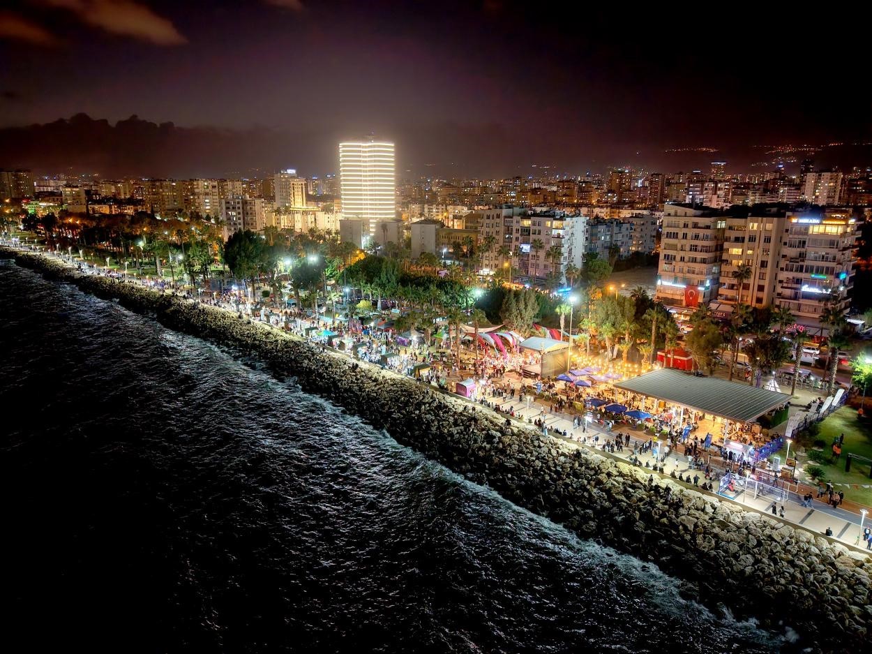 Mersin’de ’Gençlik Festivali’ coşkusu tüm kenti sardı