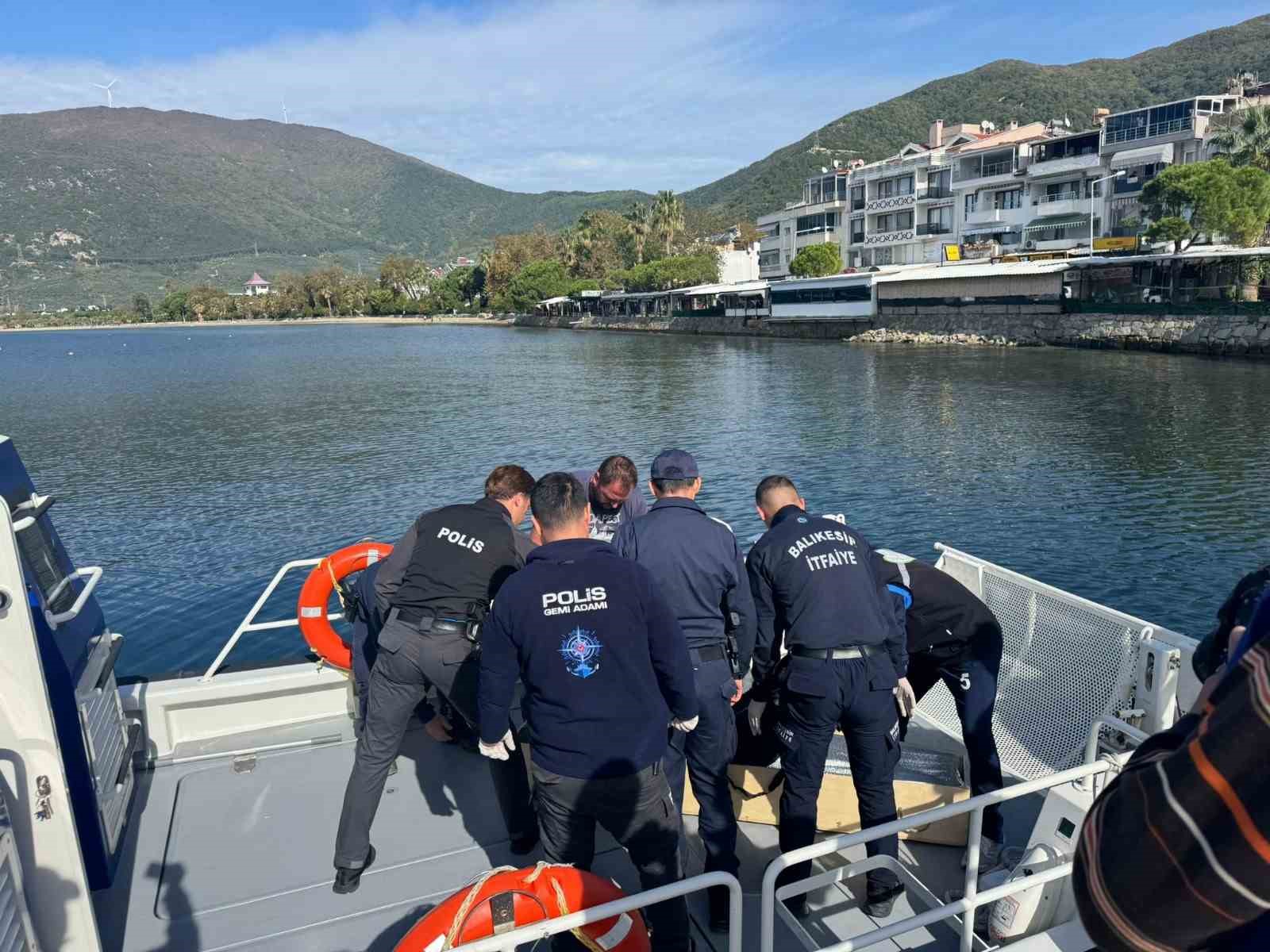 Erdek&rsquo;te denizde erkek cesedi bulundu
