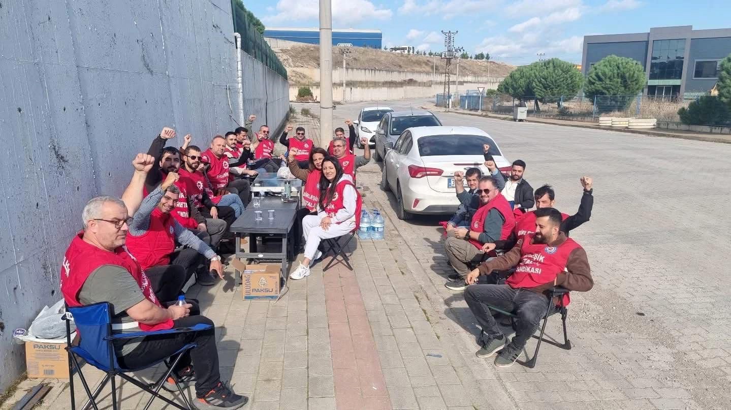 GESBEY&rsquo;de grev &ccedil;anları &ccedil;aldı: İş&ccedil;iler iş bıraktı

