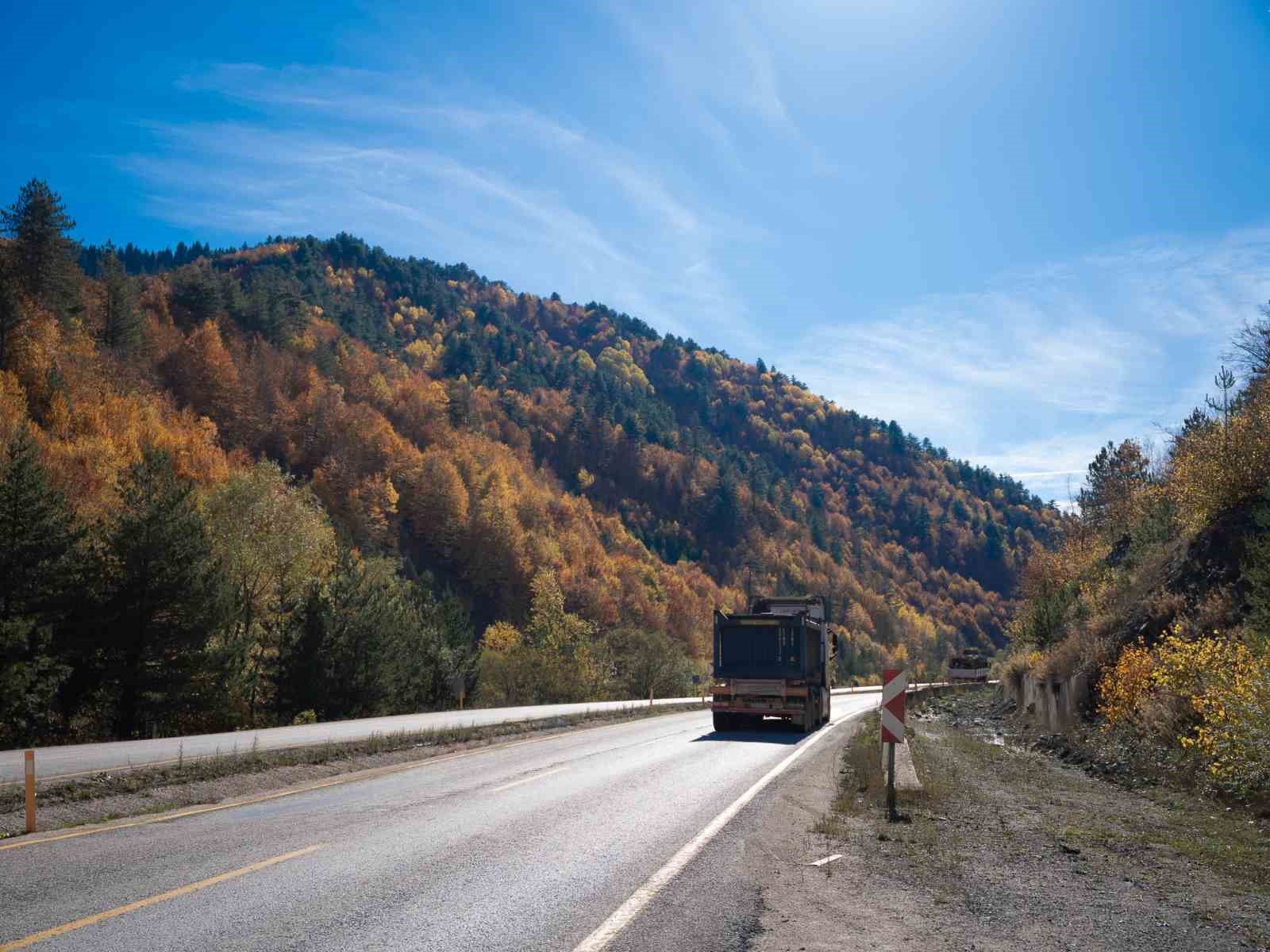 Sonbaharla Kastamonu ormanlarının mest eden buluşması