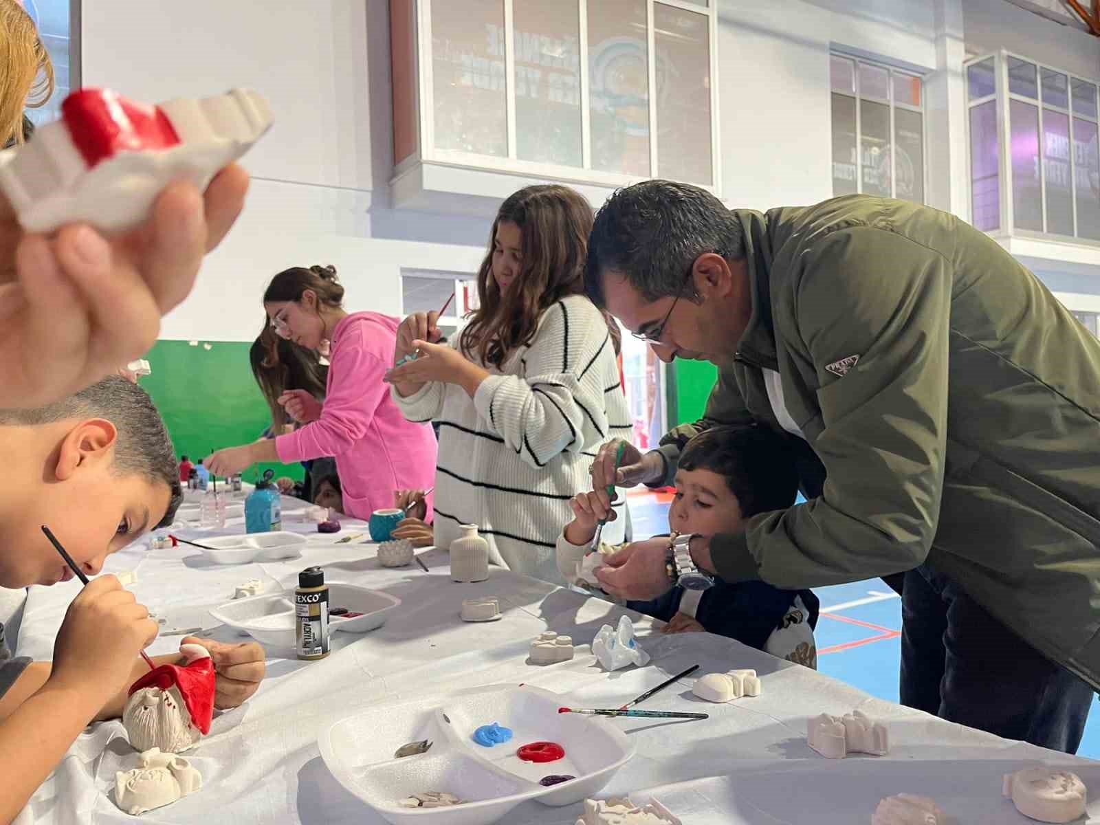 Muğla&rsquo;da gen&ccedil;ler festivalde buluştu
