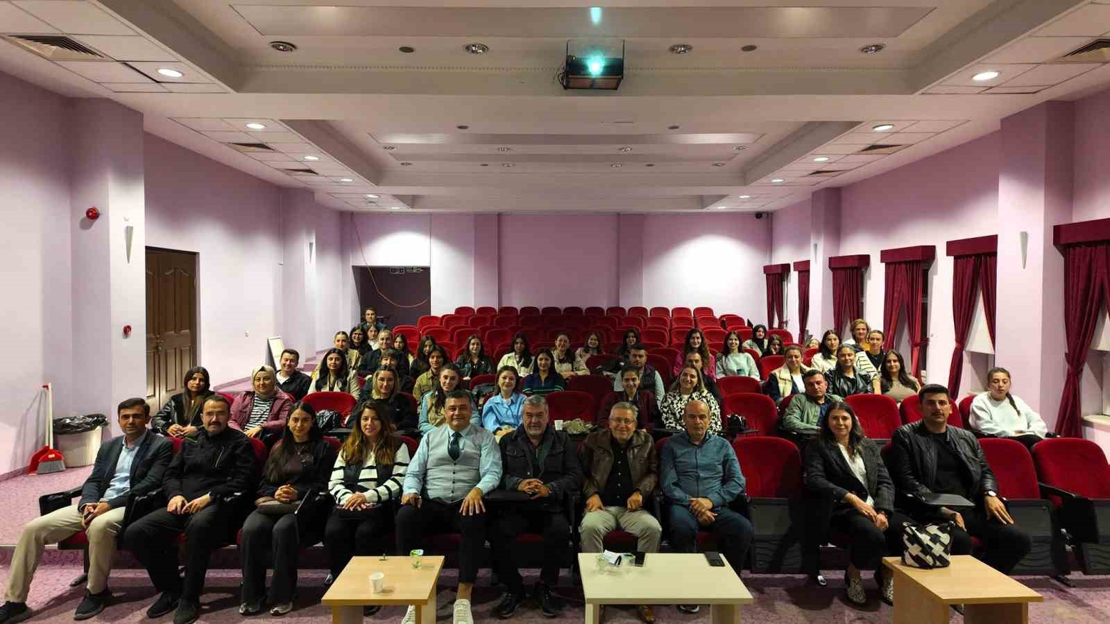 Kayseri’de voleybolun ilk yarısı değerlendirildi