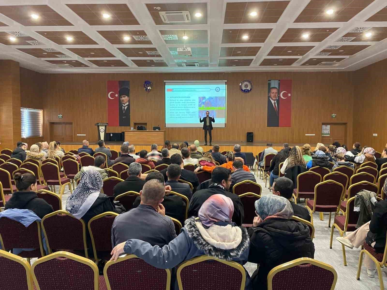 G&uuml;venlik g&ouml;revlilerine KAAN projesi &ccedil;er&ccedil;evesinde eğitim verildi
