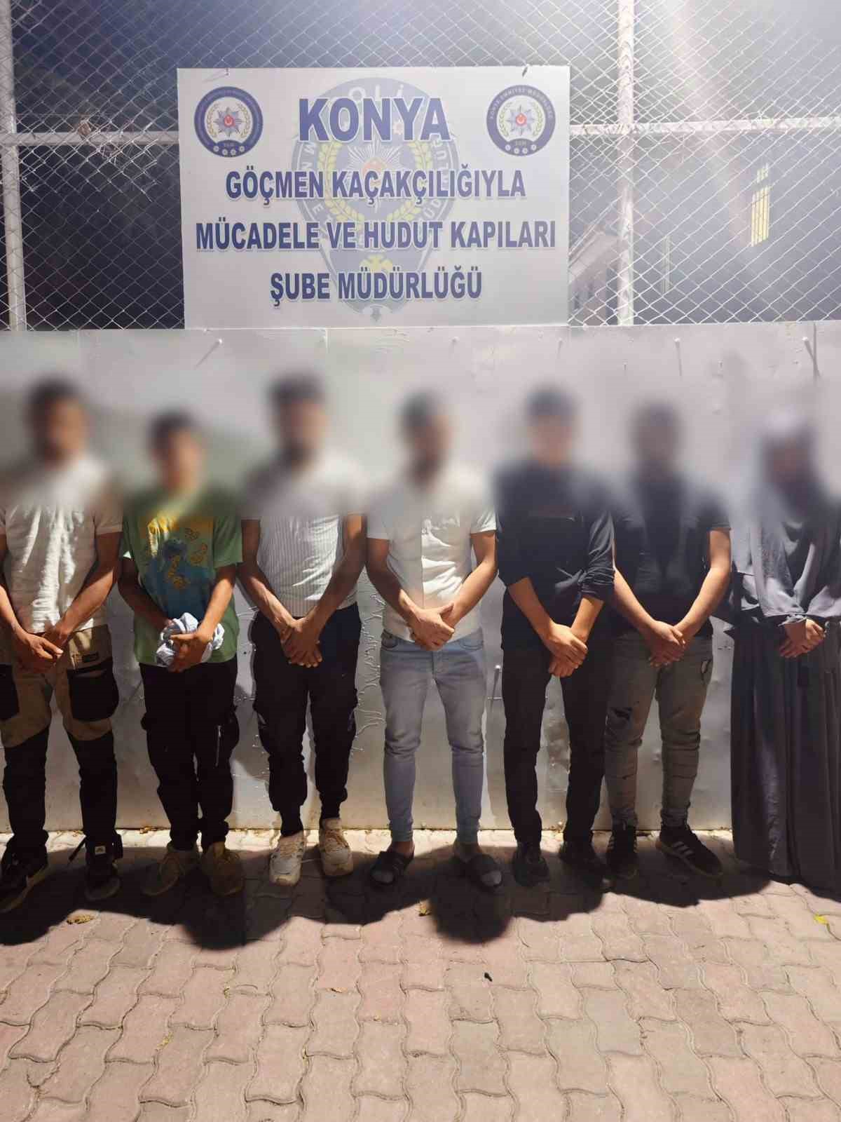 Konya&rsquo;da g&ouml;&ccedil;men ka&ccedil;ak&ccedil;ılarına operasyon: 5 tutuklama
