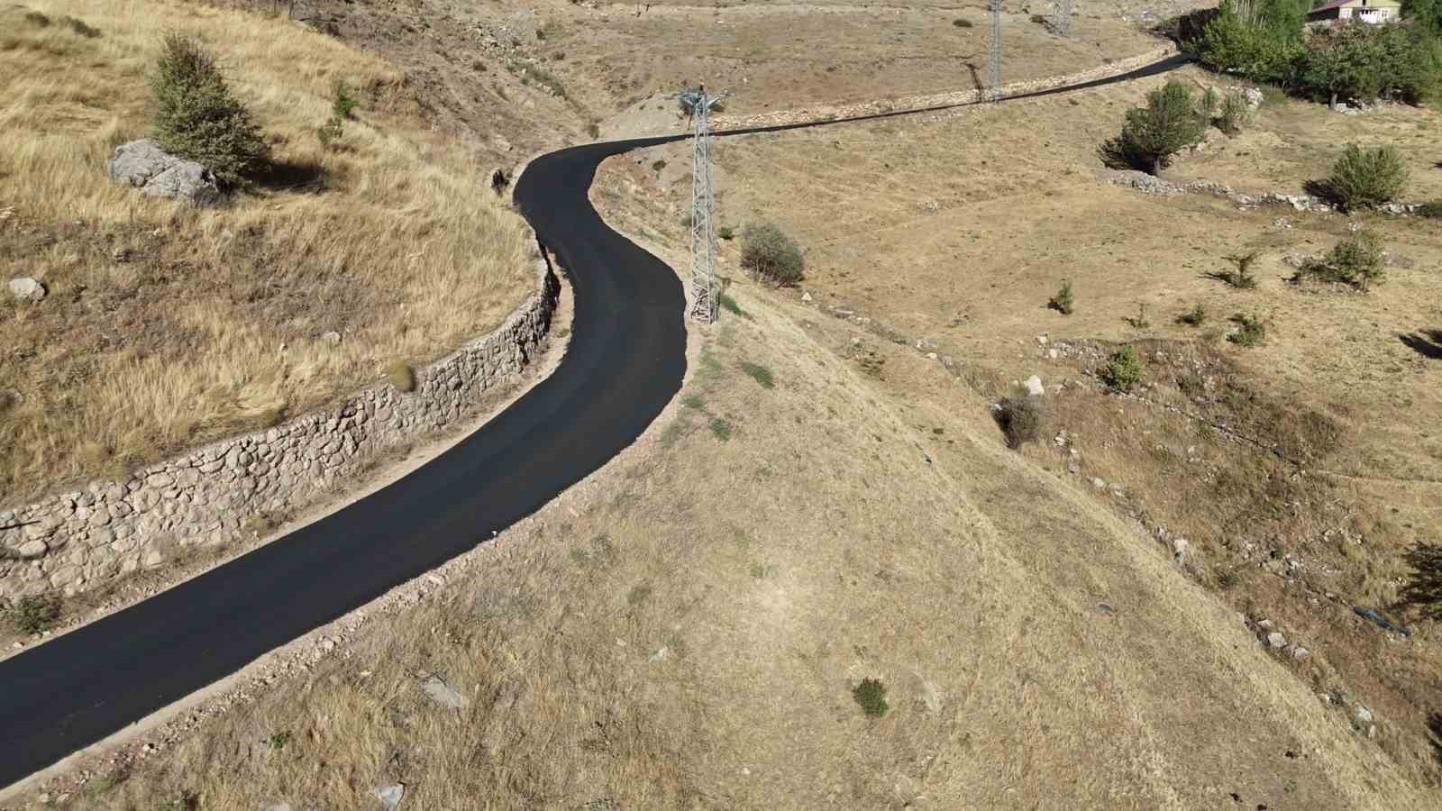Şırnak&rsquo;ta 104 kilometrelik yol tamamlandı
