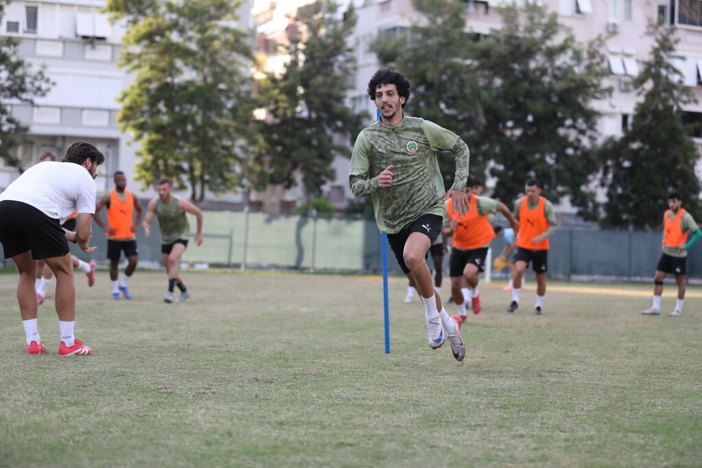 Alanyaspor’da kupa mesaisi başladı