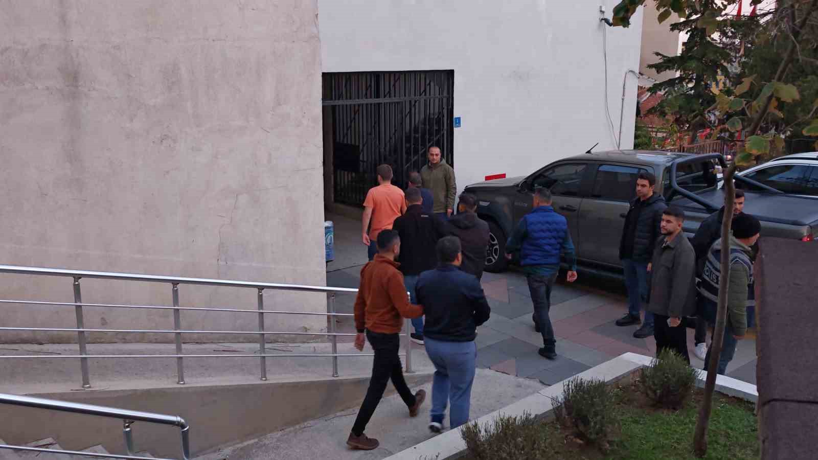 İYİ Parti İl&ccedil;e Başkanının oğlunun &ouml;l&uuml;m&uuml;ne ilişkin 5 tutuklama
