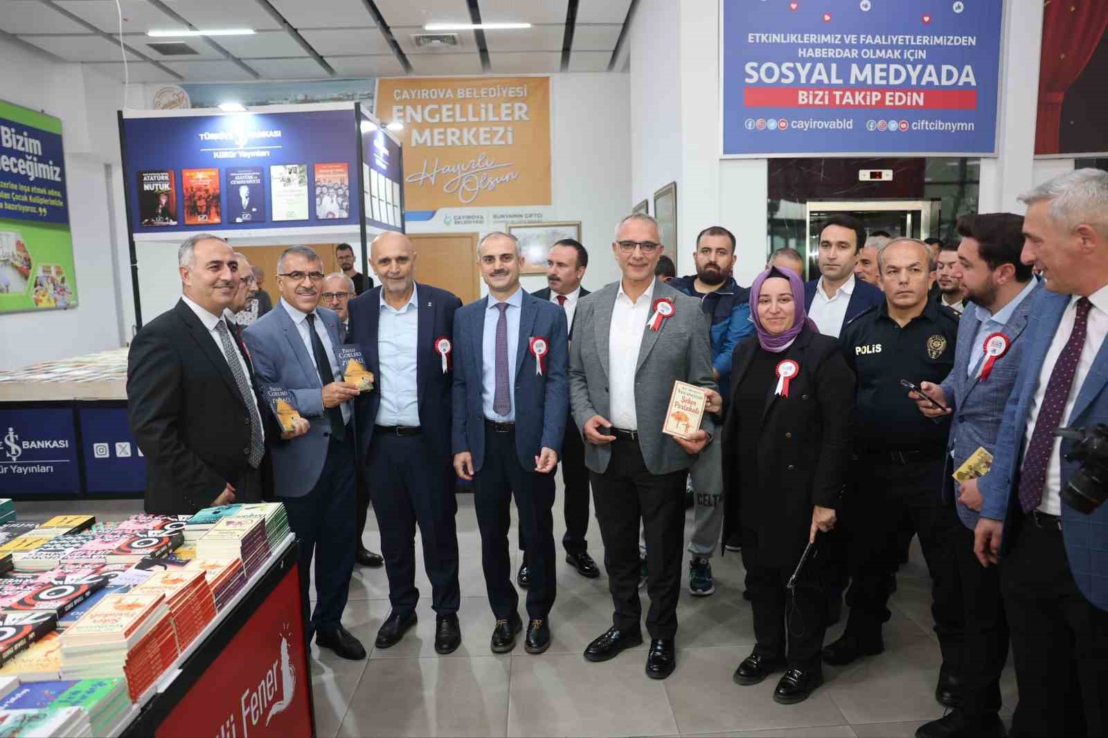 6. Çayırova Kitap Günleri, kapılarını ziyaretçilere açtı
