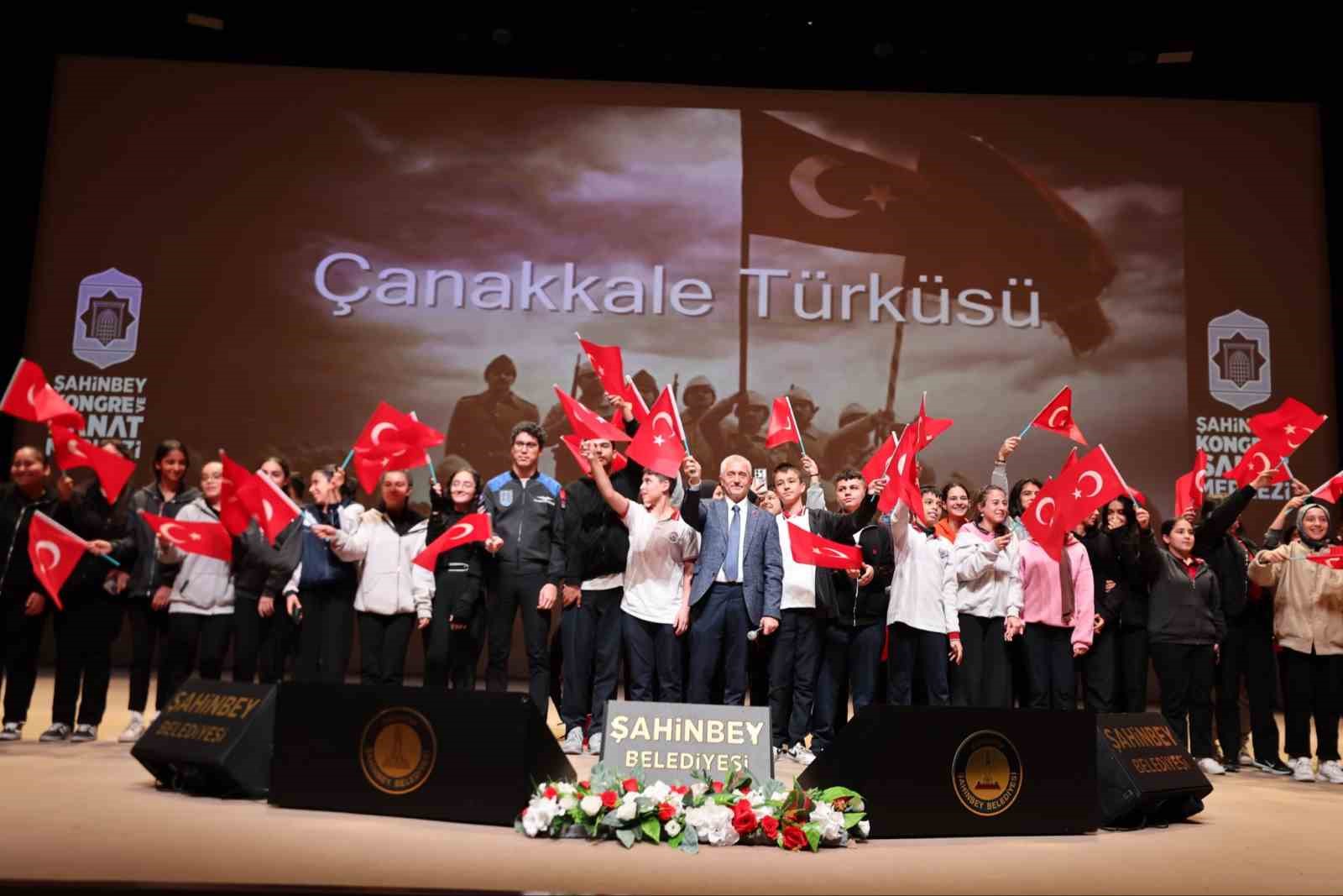 Astronot Tuva Cihangir Atasever, Şahinbeyli &ouml;ğrencilerle buluştu
