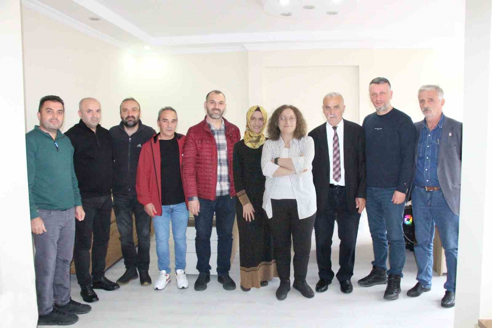 Rize’de yazılı basın tek çatıda birleşti
