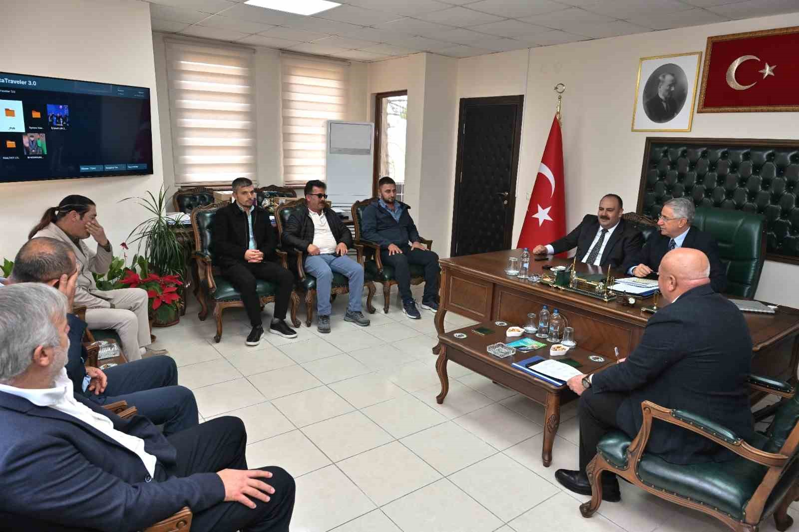 Mücahit Yanılmaz’dan Başkan Hamamcı’ya ziyaret