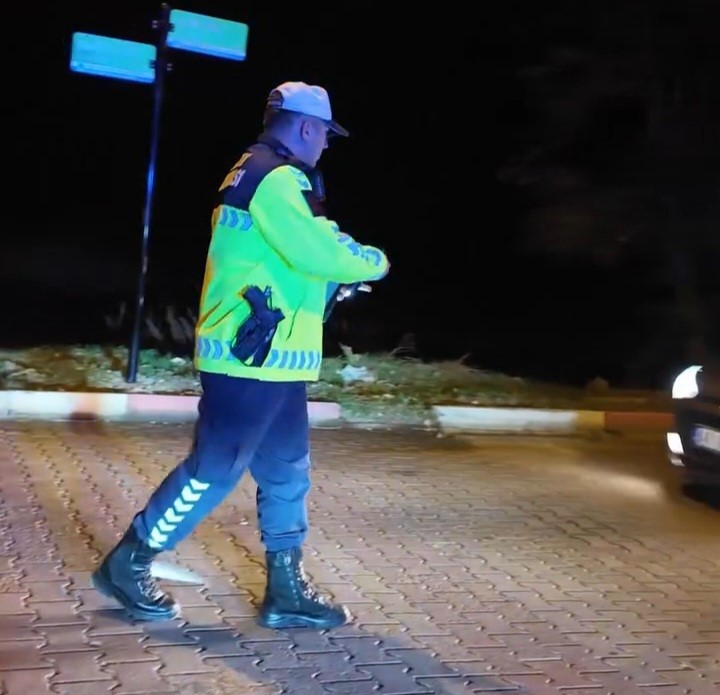 Hayrabolu&rsquo;da yoğunlaştırılmış alkol ve motosiklet denetimi
