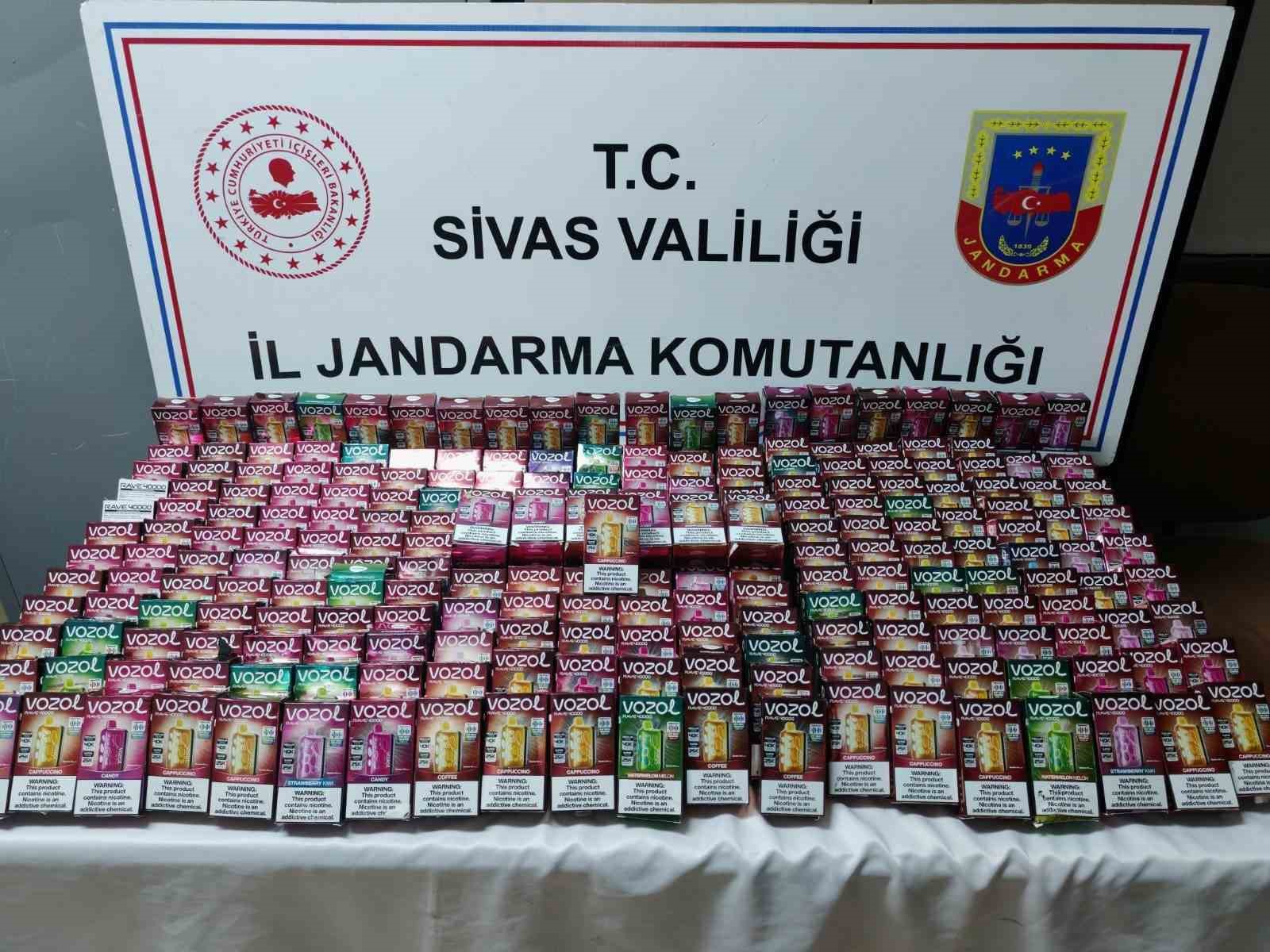 Sivas’ta kaçak tütün operasyonu,  4 Şüpheli yakalandı