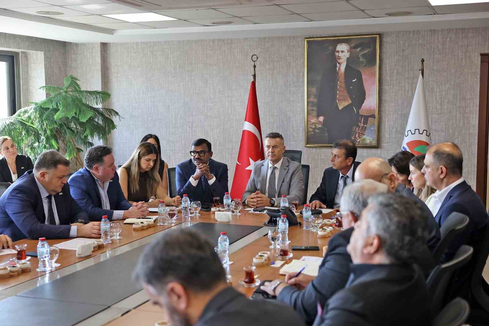 Mersin’de limandaki tarifeler konuşuldu