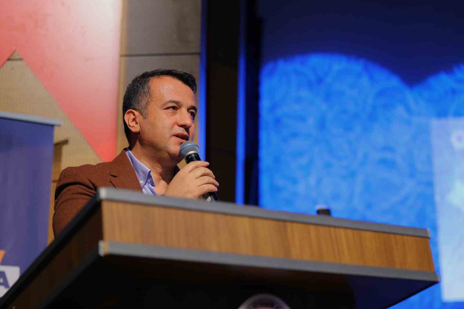 T&uuml;rkiye&rsquo;nin ilk belediye konservatuvarı yeni sezona coşkuyla başladı
