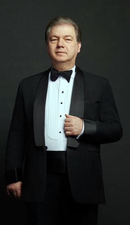 &Uuml;nl&uuml; keman virt&uuml;&ouml;z&uuml; Aşkın, Anadolu &Uuml;niversitesi&rsquo;nde sanatın d&ouml;n&uuml;şt&uuml;r&uuml;c&uuml; g&uuml;c&uuml; hakkında konuştu
