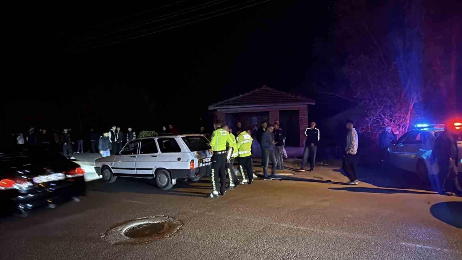 Tokat’ta motosiklet otomobile çarptı: 2 yaralı