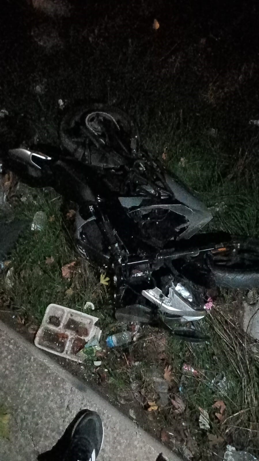 Tokat’ta motosiklet otomobile çarptı: 2 yaralı
