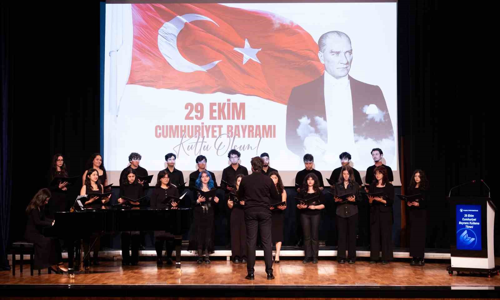 Yaşar Üniversitesinde Atatürk’ün izinde cumhuriyet kutlaması