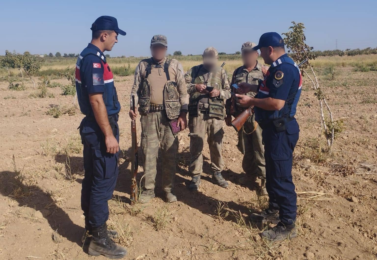 Jandarmadan av yasağına uymayan şahsa işlem
