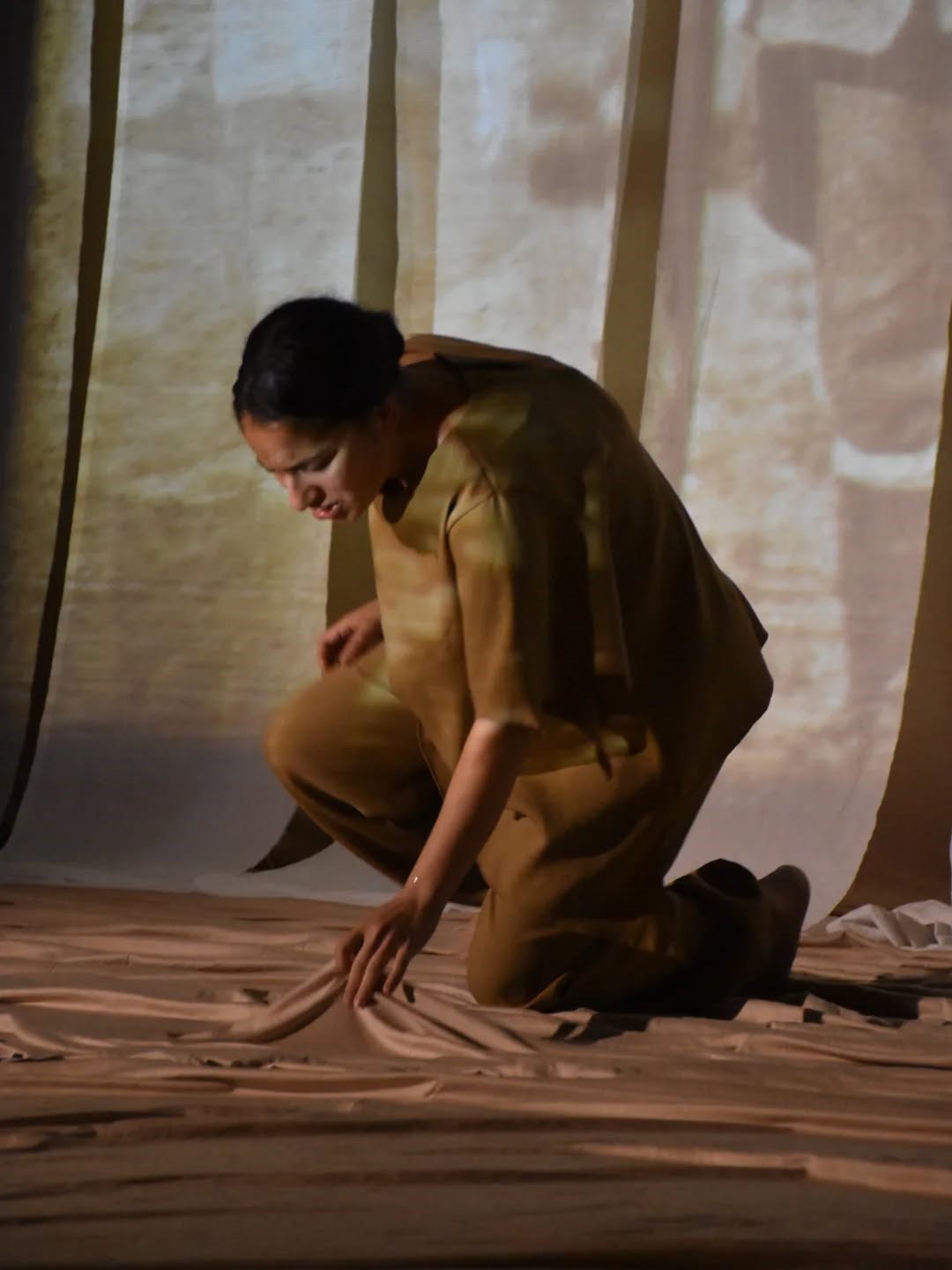 Kurtuluşun Kadınları tiyatrosu Germencik&rsquo;te seyirciyle buluştu
