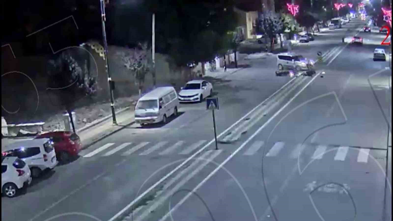 Sivas&rsquo;ta trafik kazaları kameralara yansıdı
