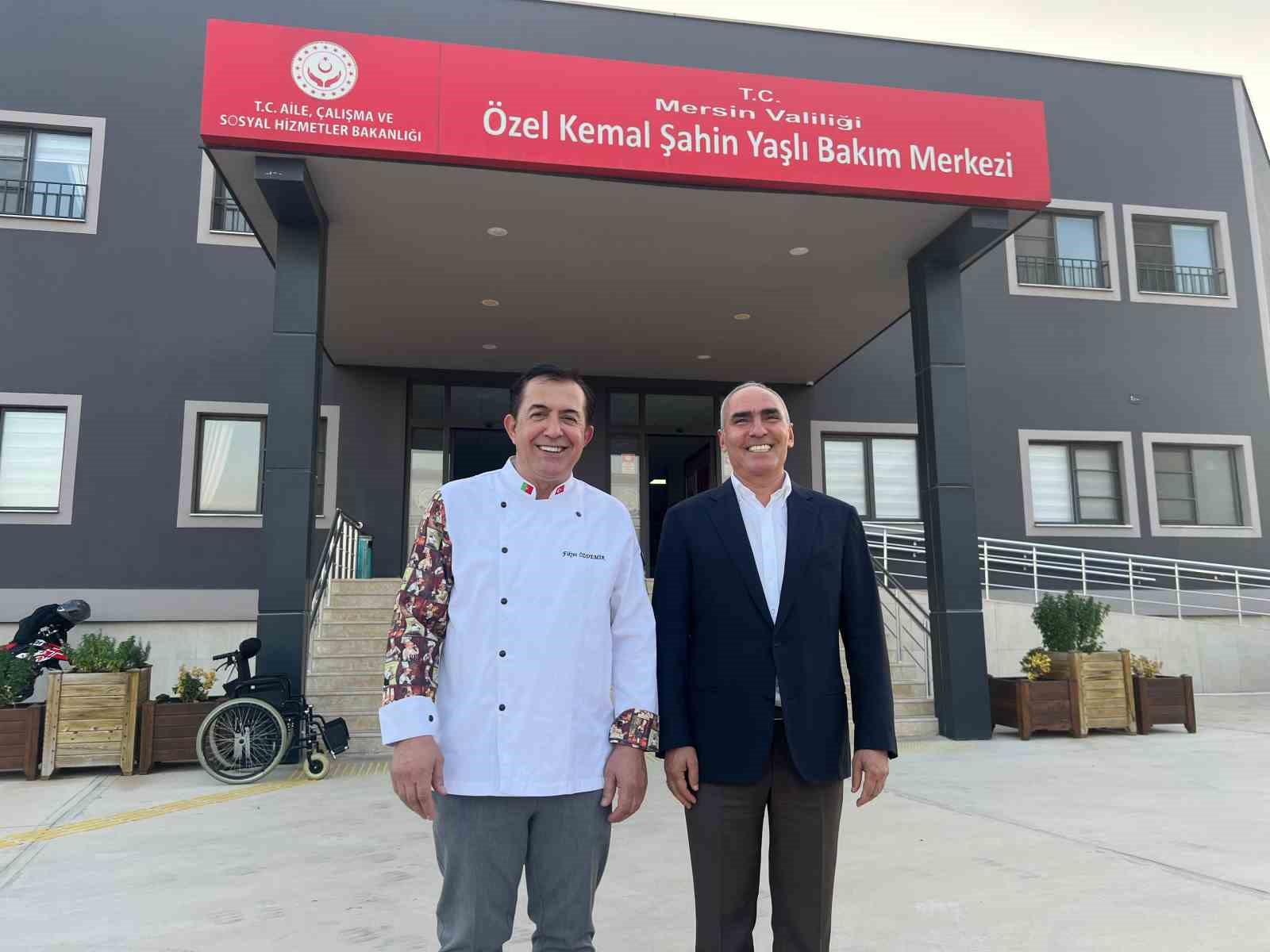 Ünlü Şef Fikret Özdemir’den huzurevi sakinlerine lezzet dolu ziyafet