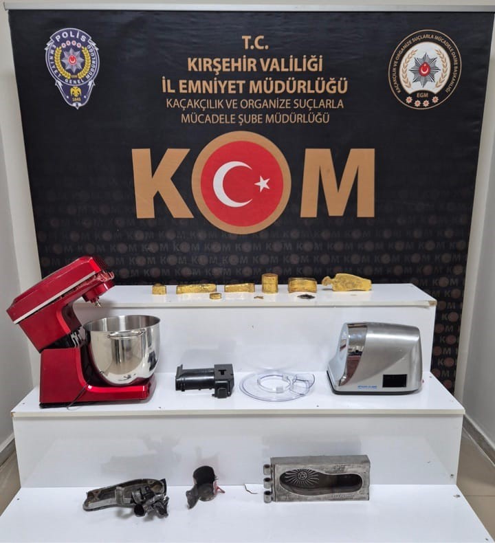 Takside 21 kilo 506 gram kaçak altın ele geçirildi: 1 tutuklama