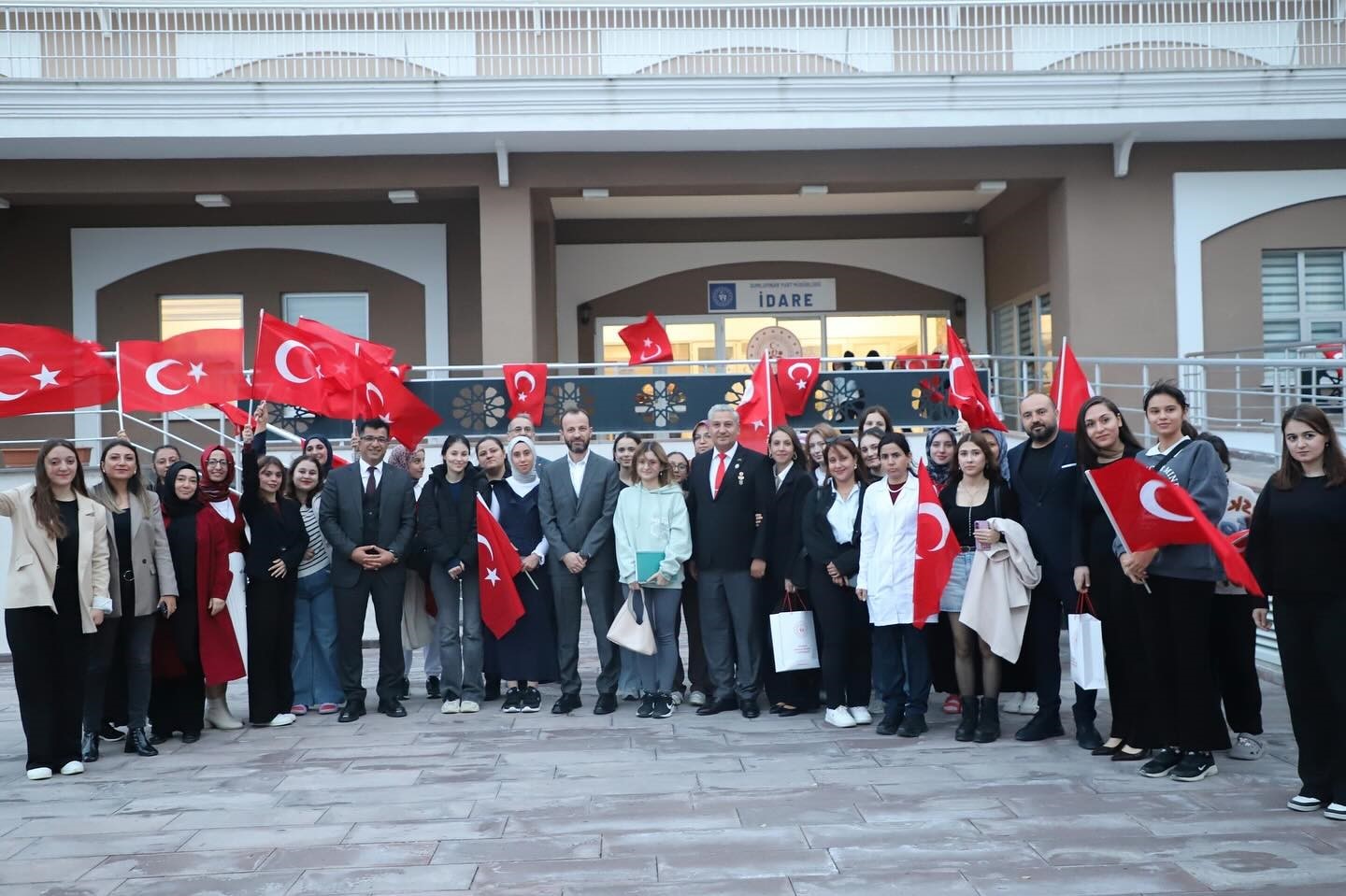 Kütahya’da "Vatan ve Kahramanlık Buluşmaları" duygulu anlara sahne oldu