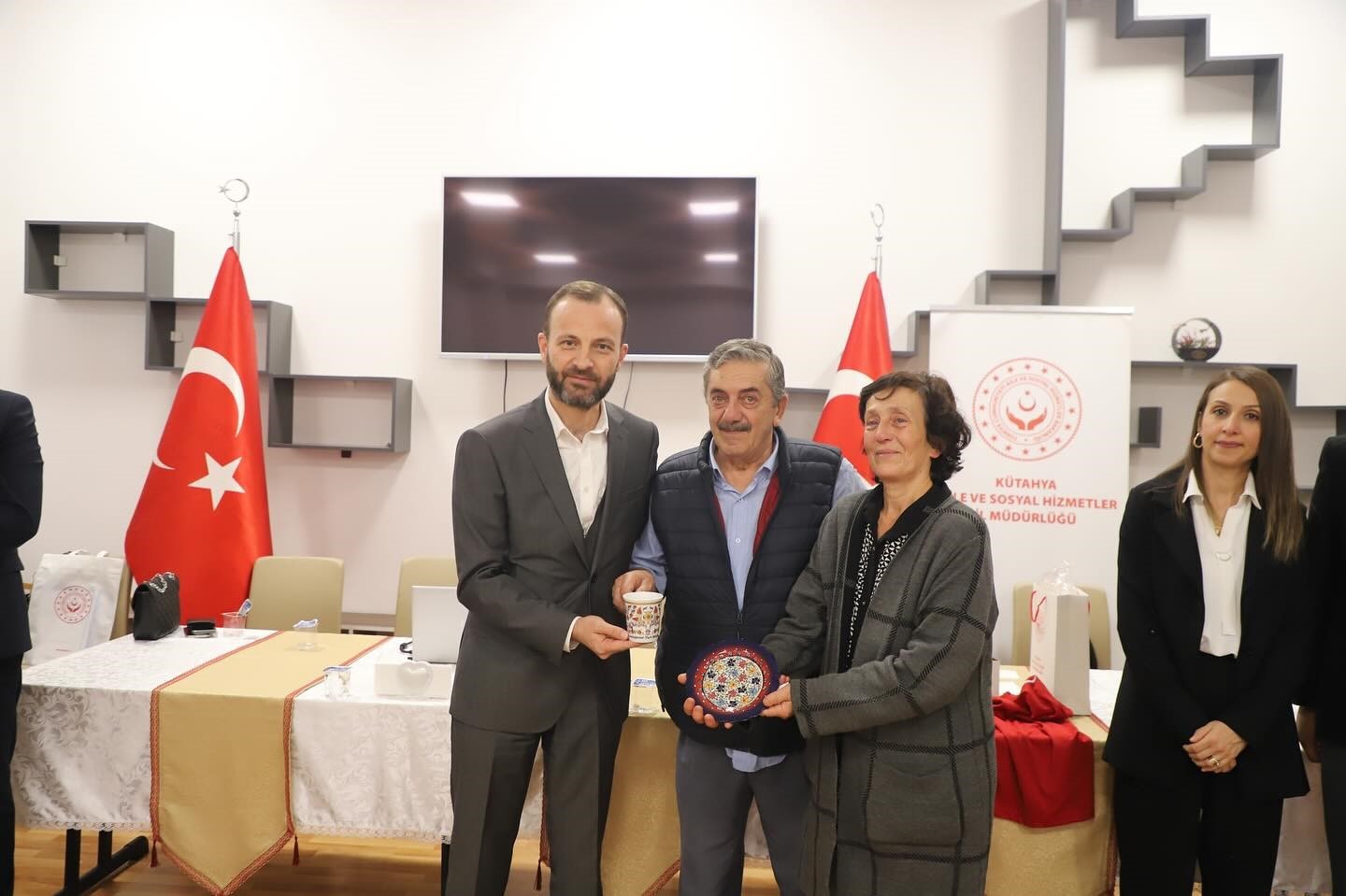 K&uuml;tahya&rsquo;da "Vatan ve Kahramanlık Buluşmaları" duygulu anlara sahne oldu
