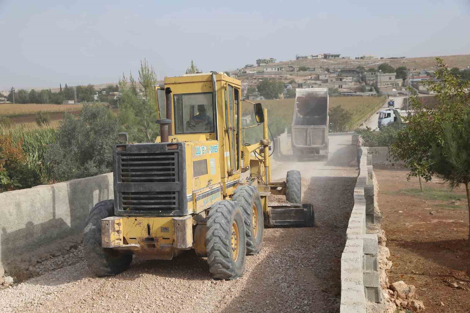 Haliliye’deki 3 mahallenin yolları yenileniyor