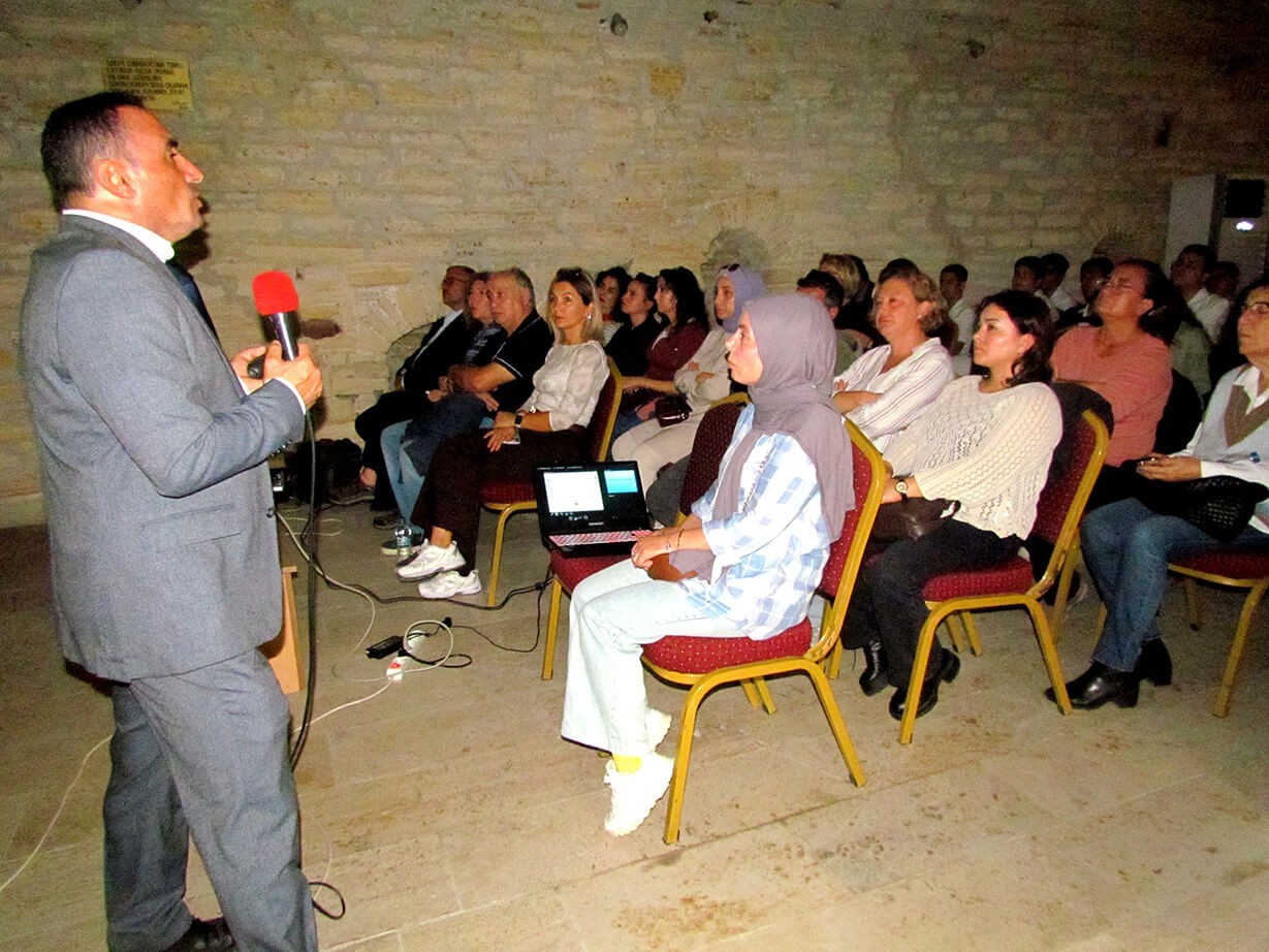 Çeşme Kalesi’nde arkeoloji buluşması