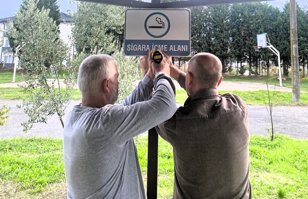 &Ouml;ğrencilerden dumansız hava sahası farkındalığı
