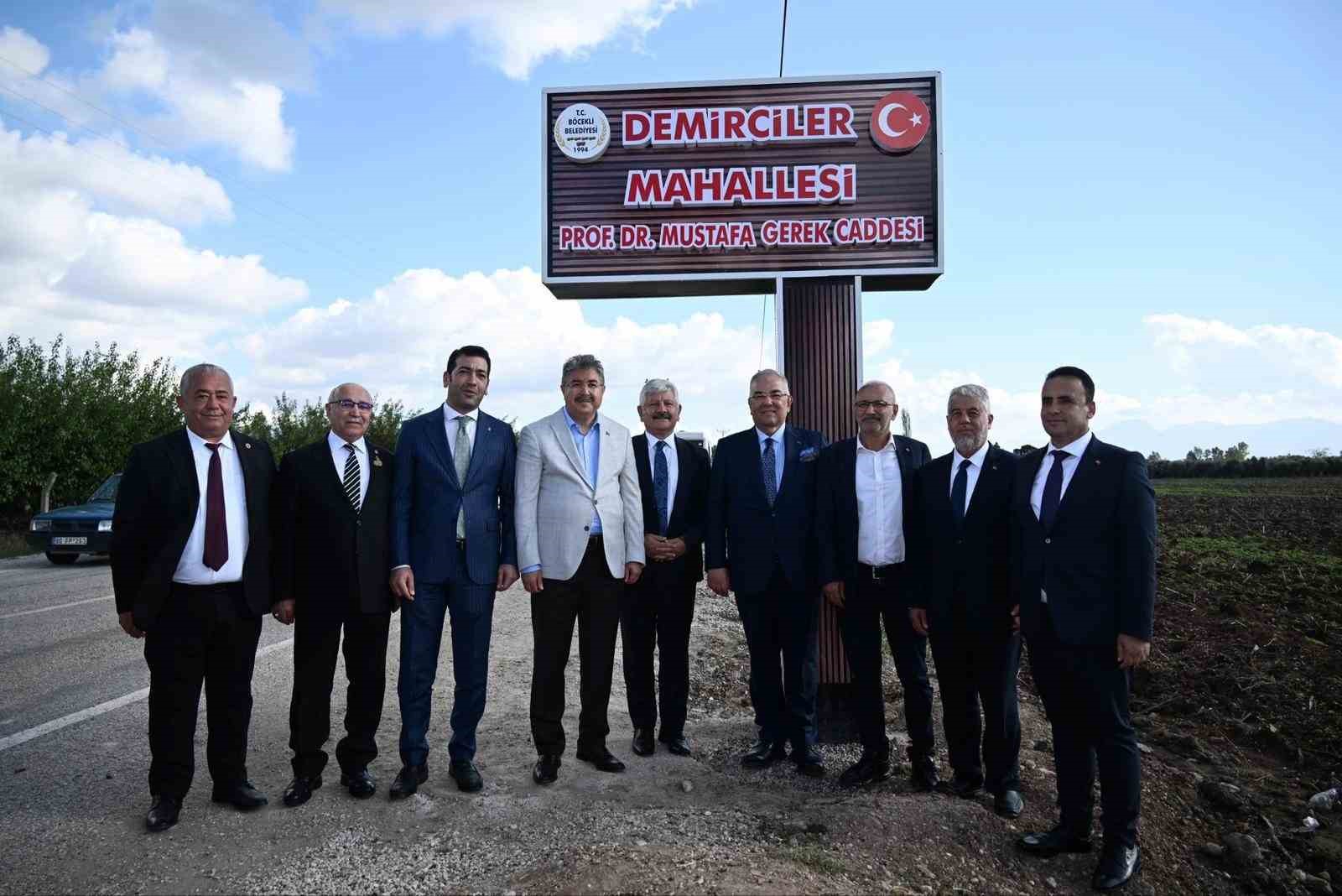 Düziçi’nde caddeye Prof. Dr. Mustafa Gerek’in adı verildi