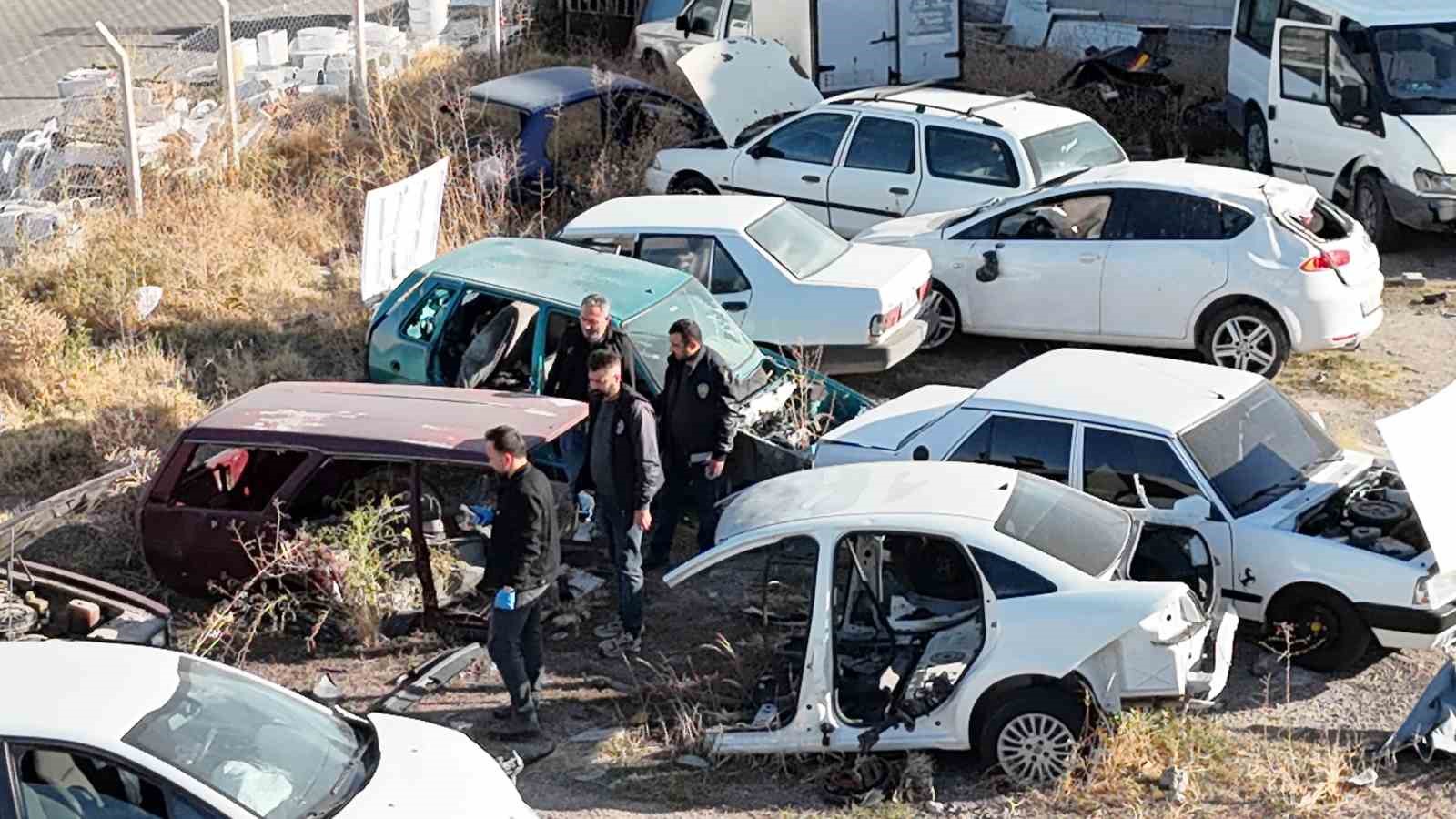 Nevşehir’de ağır hasarlı araçları "change" yapan çeteye operasyon: 8 gözaltı