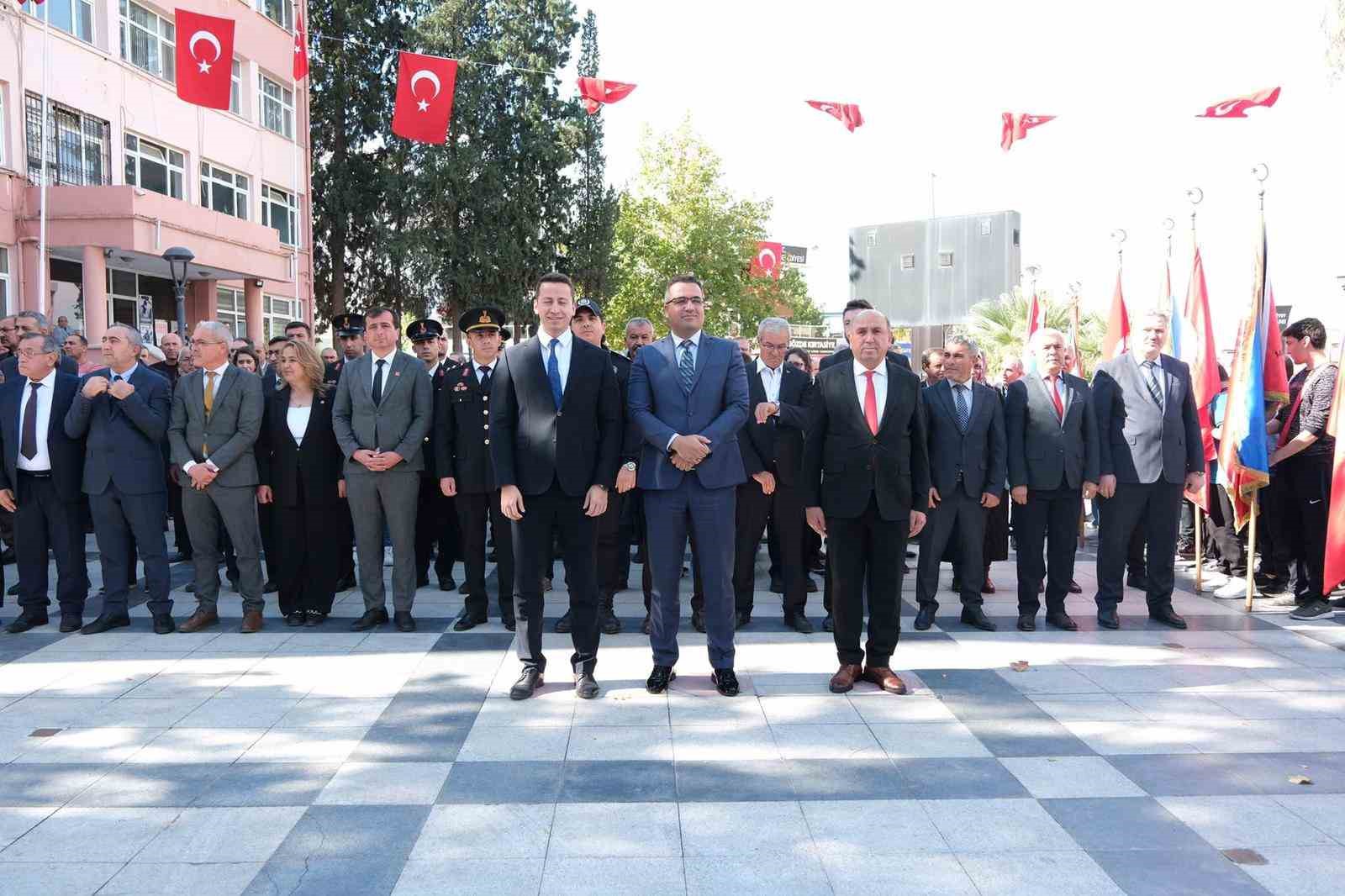 Cumhuriyetin 102. yılı Sarıgöl’de törenle kutlandı